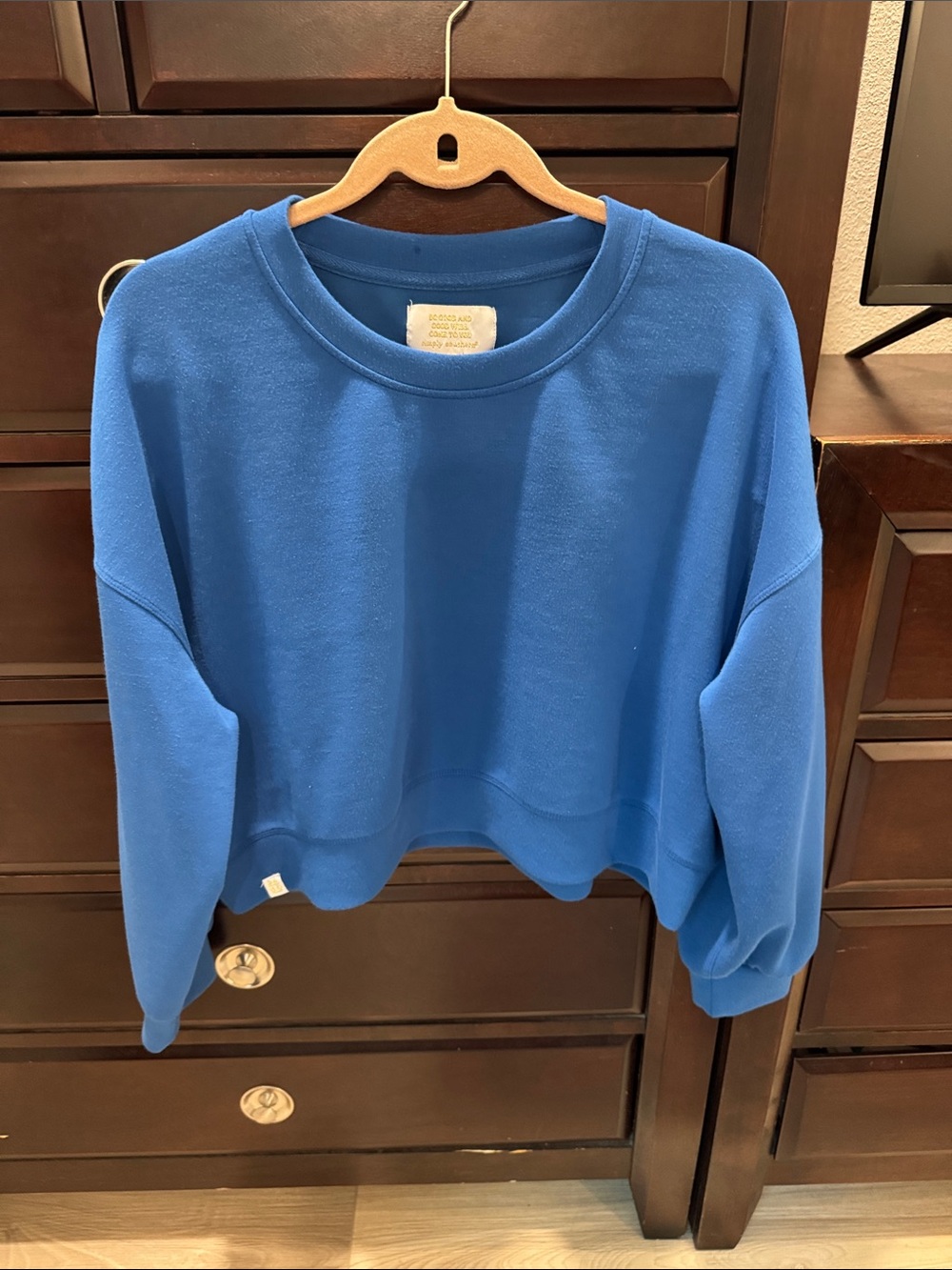 Simply Southern Blue Cropped Pullover Sweatshirt